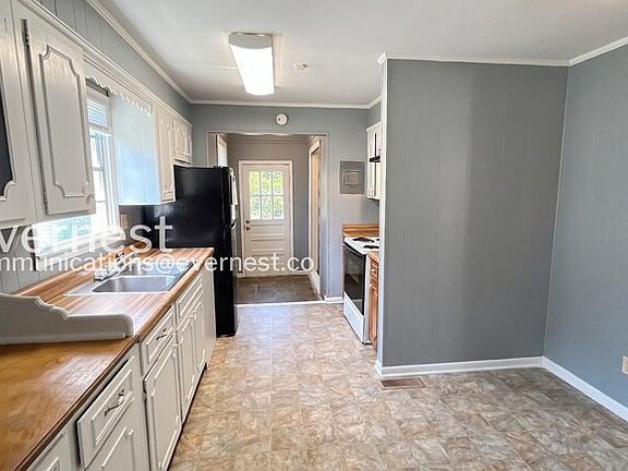 4th image of 3611 Georgia Ave