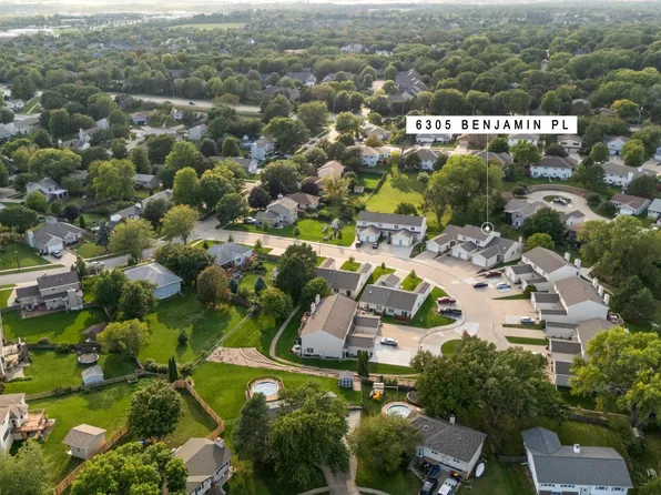 6305 Benjamin Pl, Lincoln, NE 68516