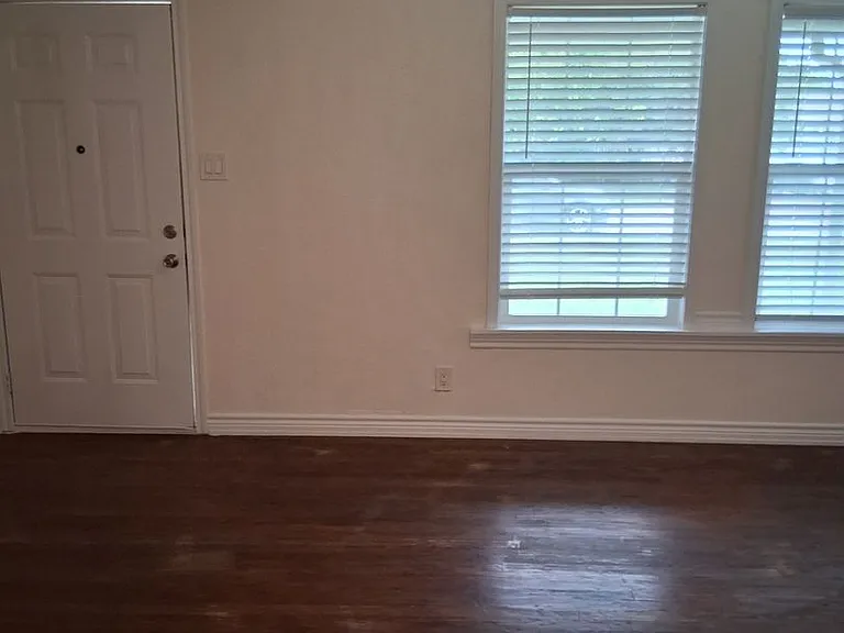 1414 Alta Mira Dr — Photo 7