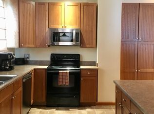 Stewart St, Shinnston, WV 26431