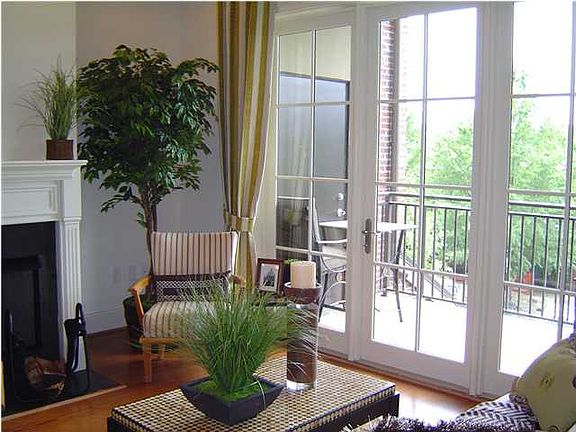 Lots of Natural Light!