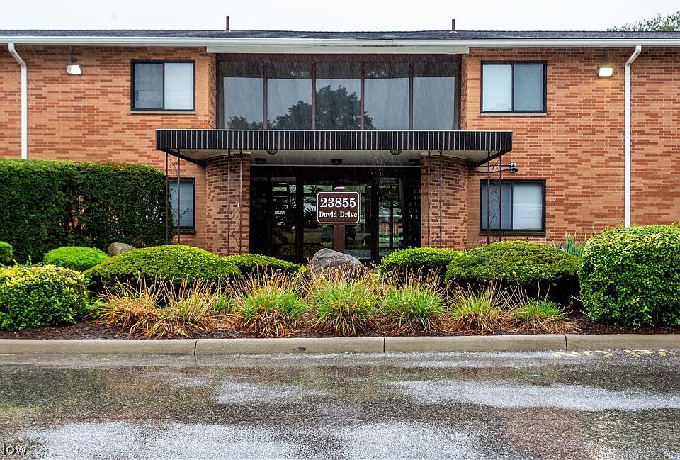 23855 David Dr UNIT 208, North Olmsted, OH 44070 Zillow