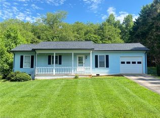 130 Springview Dr, Millers Creek, NC 28651