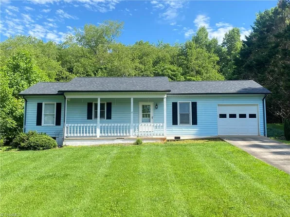 130 Springview Dr, Millers Creek, NC 28651