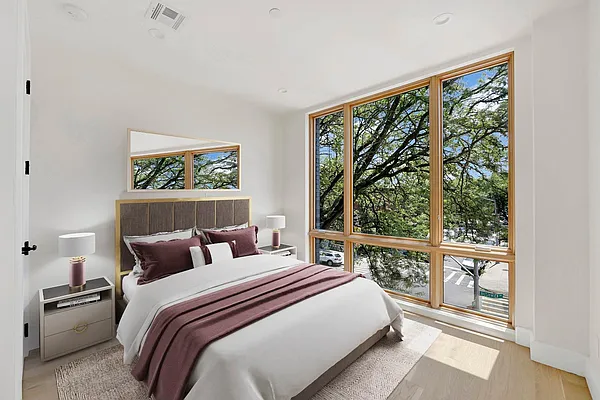 Rented by Massada Home Sales Inc | media 9