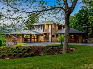 916 Clovertop Ln, Arden, NC 28704