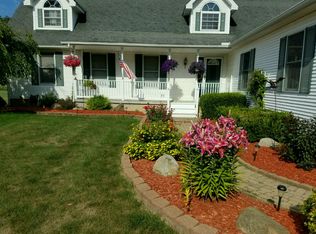 14878 Byron Rd, Byron, MI 48418