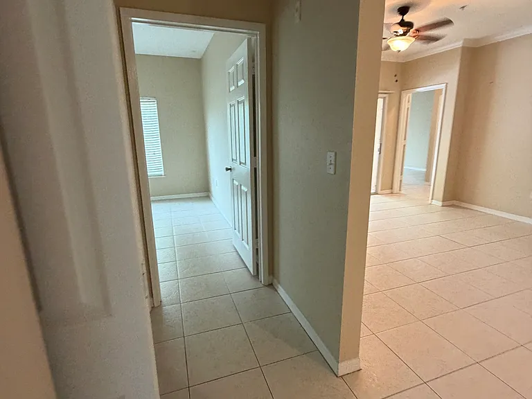 615 Fairway Dr #207 — Photo 11