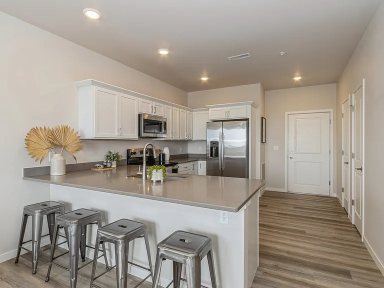 NewBo Lofts — Photo 16