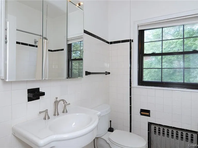 136 Harriman Rd #2 — Photo 19