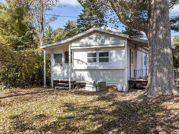 2nd image of 701 E Saginaw Rd