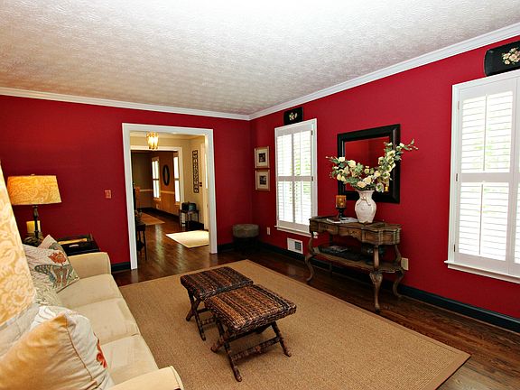 4th image of 1531 Kinglet Ln