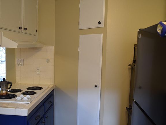 Kitchen 4