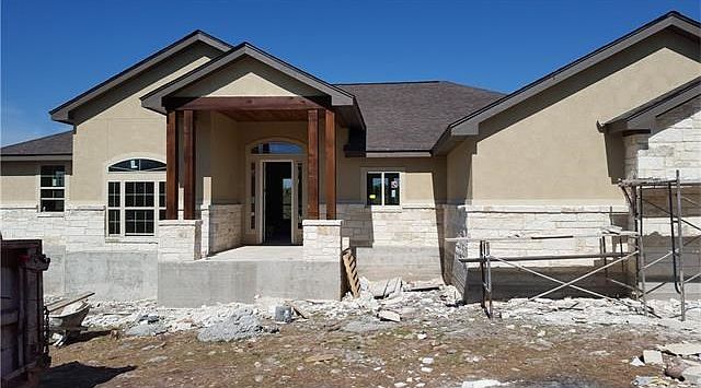 1st image of 118 Windcliff Way