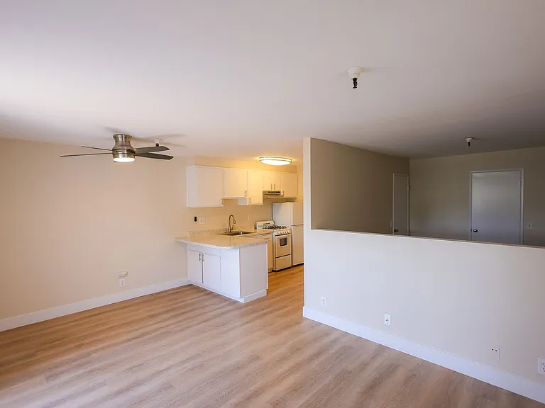 147 Avenida Serra — Photo 11