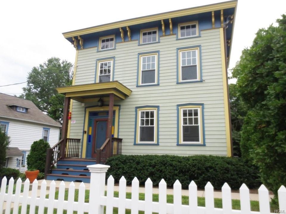 1st image of 23 Depew Ave #101