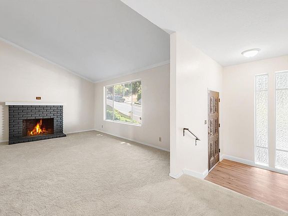 5th image of 537 Hastings Drive