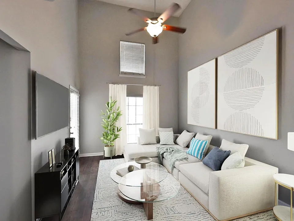 Spacious living room