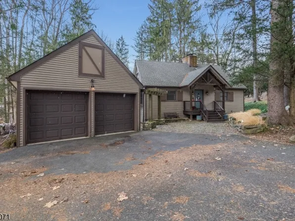 17 Ridge Rd, Independence Twp., NJ 07840