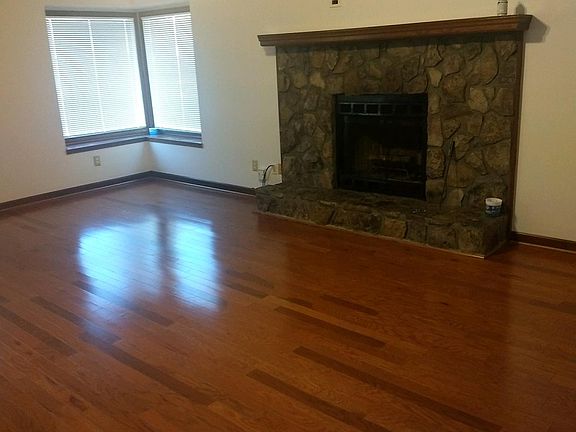 2nd image of 5483 Forest Pines Dr