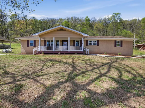 662 Red Hill Valley Rd SE, Cleveland, TN 37323