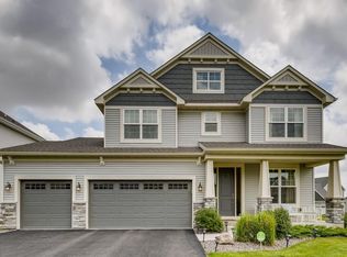 1893 Boulder Way, Carver, MN 55315