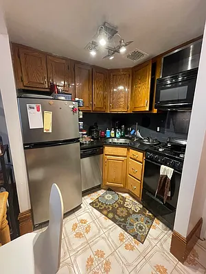 Rented by Compass | media 13