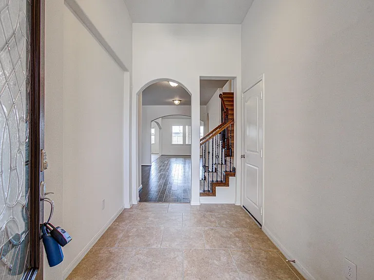 26831 Marble Lakes Dr — Photo 9