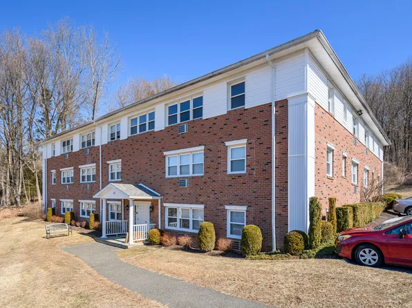 17 Fordyce Court APT 2, New Milford, CT 06776