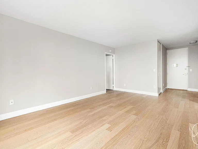 345 E 94th St #21G — Photo 20