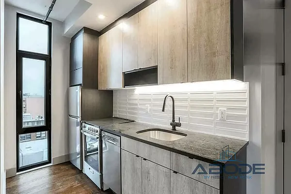 Rented by Reside New York | media 18