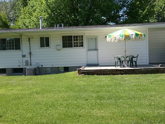 2nd image of 735 Borgia Ln