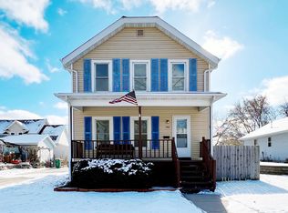 142 W Division St, Fond Du Lac, WI 54935
