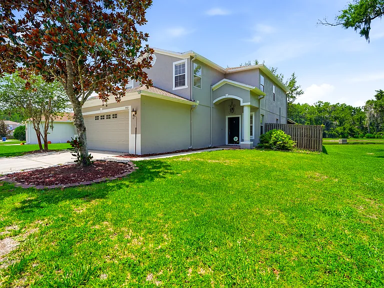 9913 Edmonton Dr — Photo 1