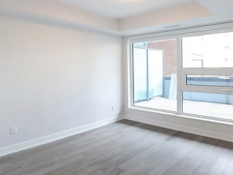 2525 Bathurst St #1010 — Photo 8