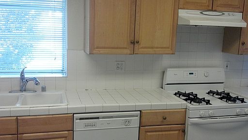 2nd image of 1538 Fair Park Ave