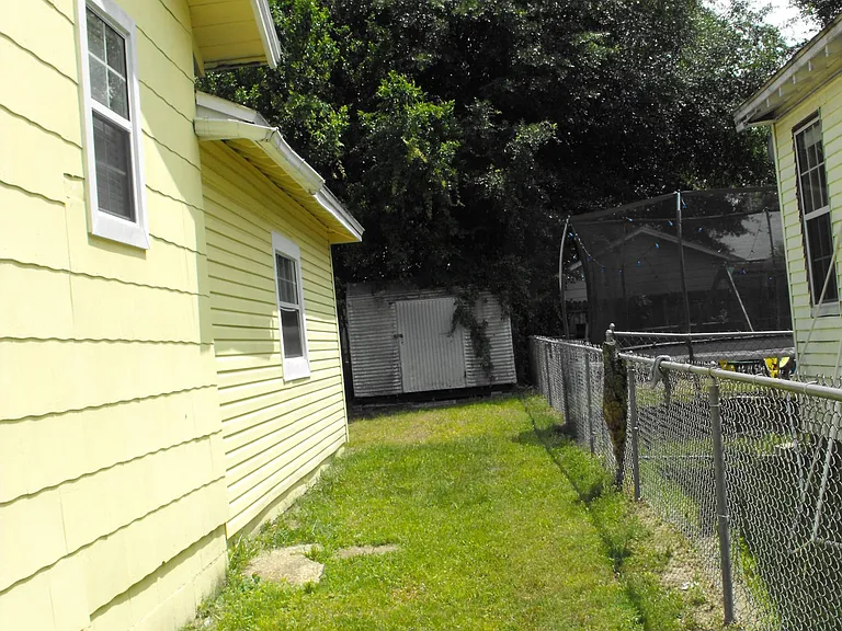 5324 Fremont St — Photo 24