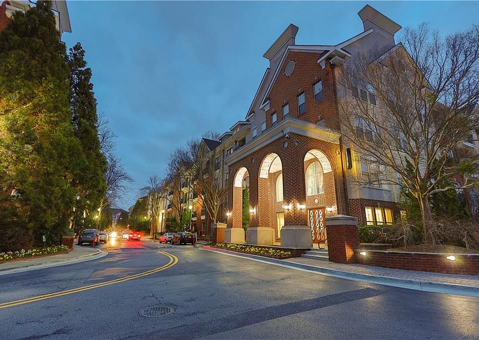 2nd image of 1850 Cotillion Dr Unit 4209