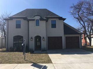 725 Edgefield Rd, Fort Worth, TX 76107