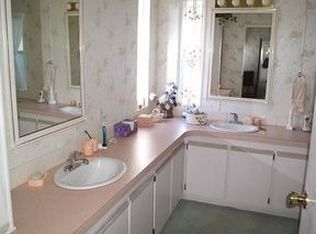 6125 Jessup Dr, Zephyrhills, FL 33540