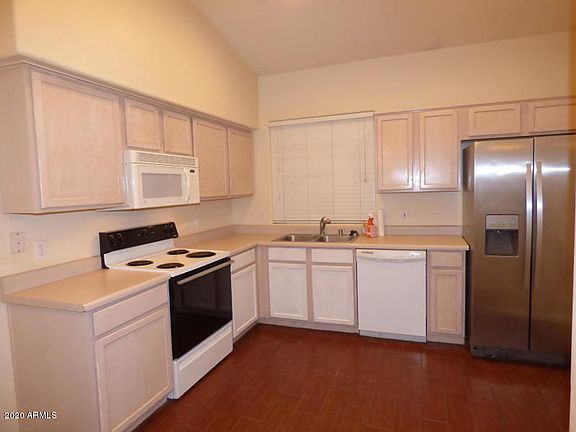 4th image of 13534 W Desert Flower Dr