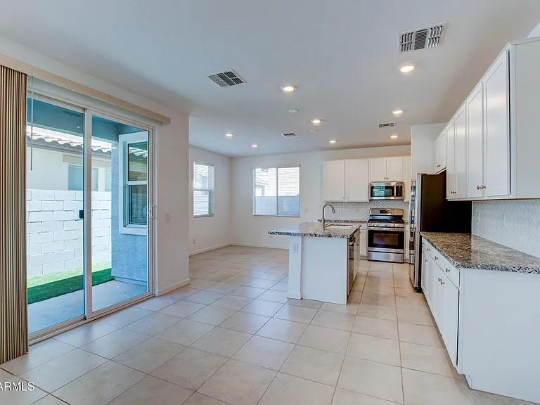 9902 E Tamery Ave — Photo 15