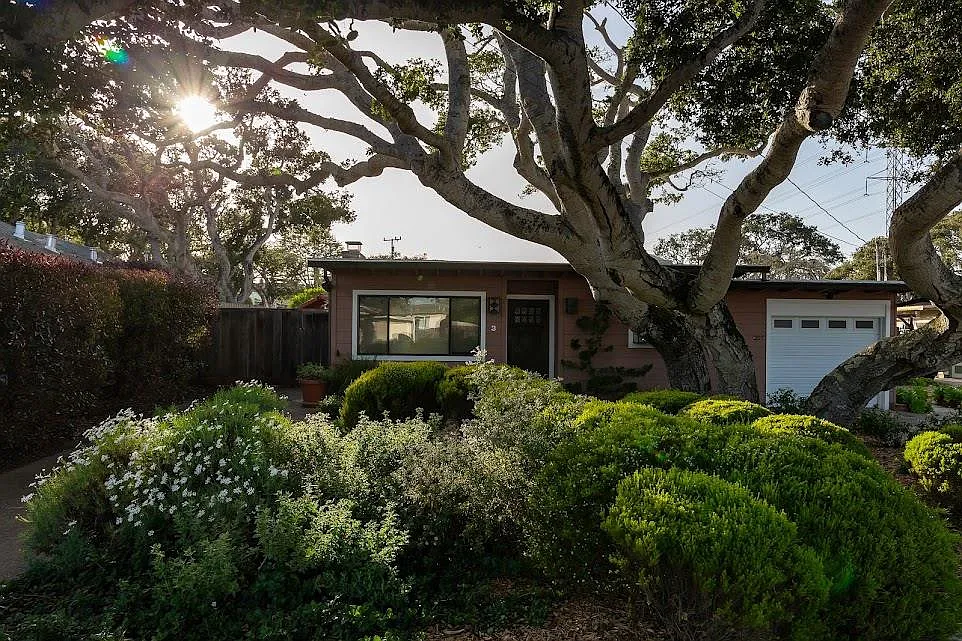 3 Wallace Pl photo 1