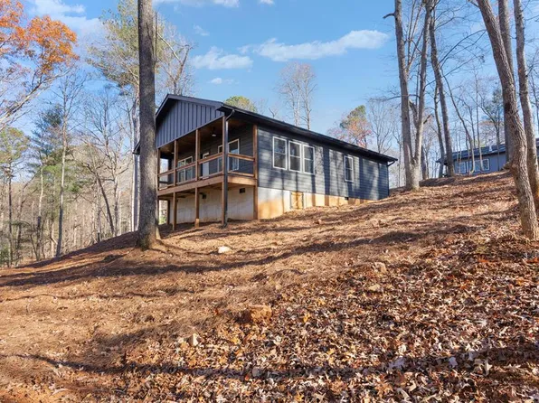703 Newport Dr, Ellijay, GA 30540