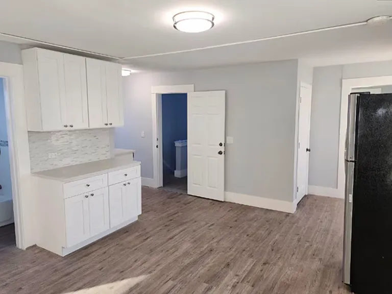 1 West St #2 — Photo 2