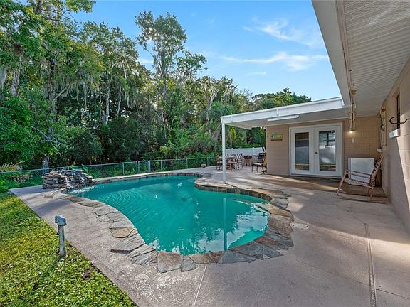 3rd image of 1217 Boreas Dr