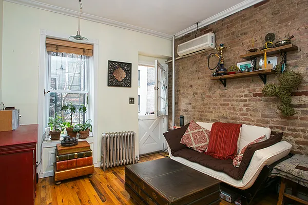 Rented by Vivaldi Real Estate | media 13