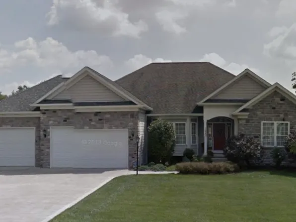 1222 Windward Ln, Kent, OH 44240