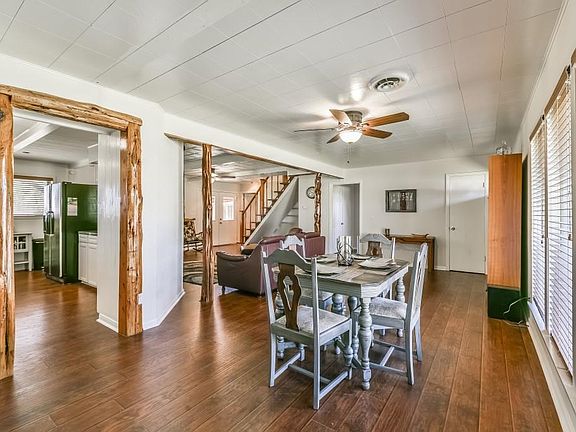 Dining room and kitchen entrance