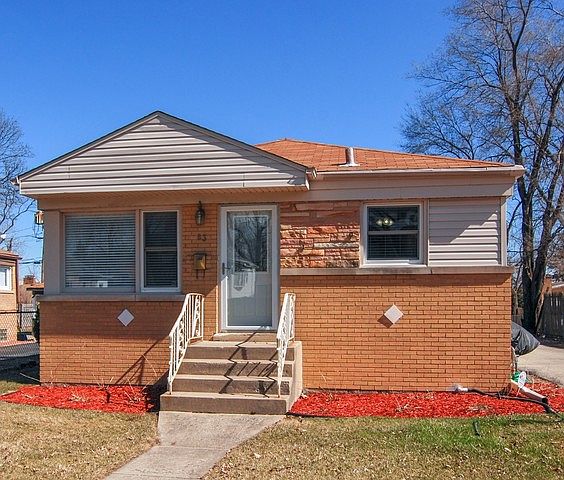 1st image of 83 N Laverne Ave